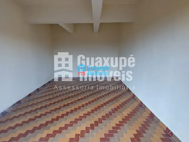 Casa com 160m², à venda, no bairro Jardim Coragem em Guaxupé