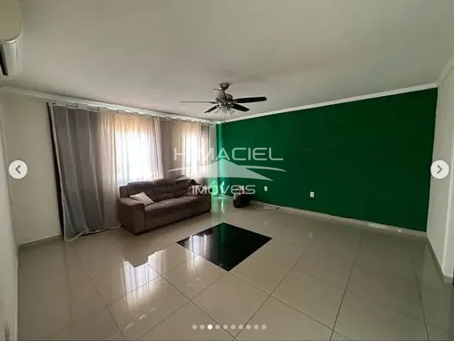 Casa com 250m² 4 quartos e 4 banheiros, à venda, no bairro Vila Manoel Ferreira em Campinas