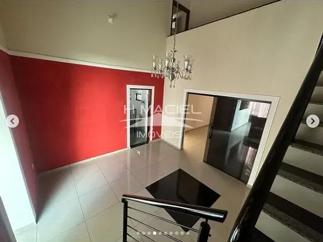 Casa com 250m² 4 quartos e 4 banheiros, à venda, no bairro Vila Manoel Ferreira em Campinas