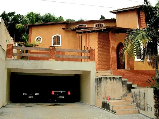 Casa 5 quartos e 5 banheiros, à venda, no bairro Chácara Recanto Verde em Cotia