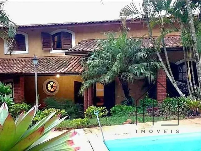 Casa 5 quartos e 5 banheiros, à venda, no bairro Chácara Recanto Verde em Cotia