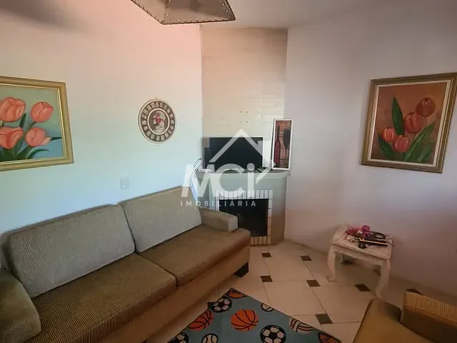 Casa 3 quartos e 3 banheiros, à venda, no bairro Areal em Pelotas