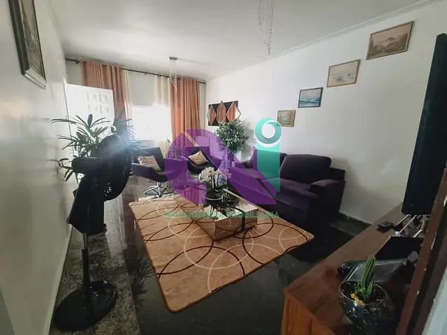 Casa com 214m² 3 quartos e 2 banheiros, à venda, no bairro Pestana em Osasco