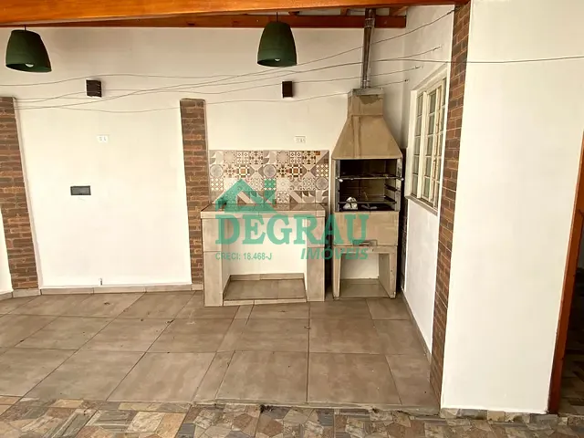 Casa com 155m² 2 quartos e 1 banheiro, à venda, no bairro Vila São Benedito em Itapeva