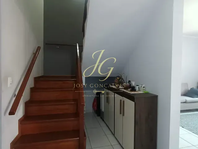 Casa 3 quartos e 3 banheiros, à venda, no bairro Vila Rei em Mogi das Cruzes