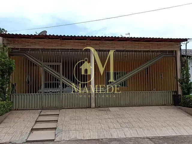 Casa 3 quartos e 2 banheiros, à venda, no bairro Centro em Ananindeua