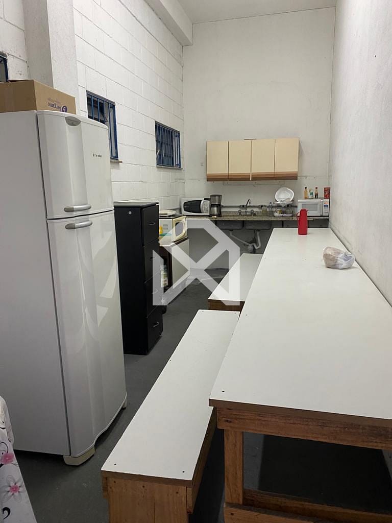 Casa à venda com 1 quarto, 850m² - Foto 11