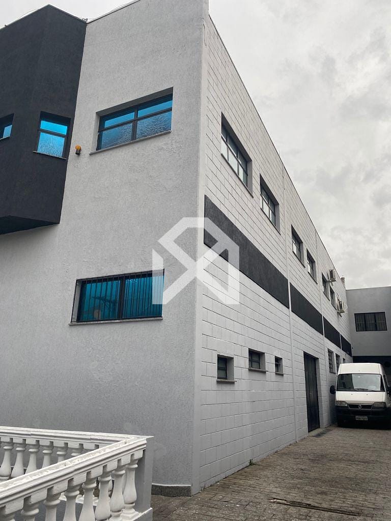 Casa à venda com 1 quarto, 850m² - Foto 4