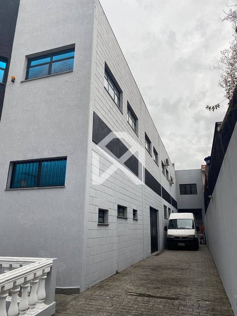 Casa à venda com 1 quarto, 850m² - Foto 3