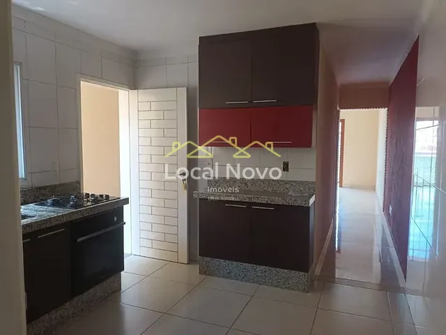 Casa com 125m² 3 quartos e 2 banheiros, à venda, no bairro Jardim Flor da Montanha em Guarulhos