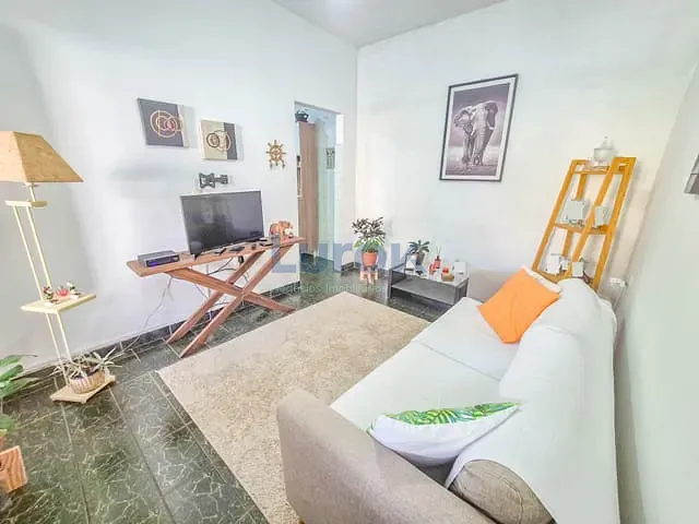 Casa 2 quartos e 1 banheiro, à venda, no bairro Jardim Tamoio em Campinas