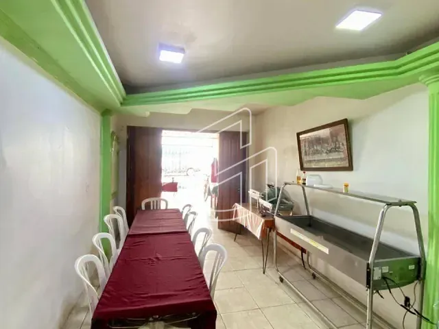 Casa 2 quartos e 5 banheiros, à venda, no bairro São Brás em Belém