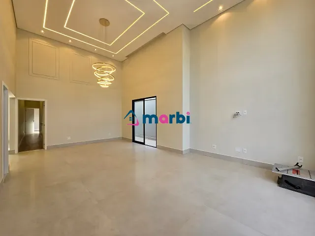 Casa 3 quartos e 4 banheiros, à venda, no bairro Jardim Santa Alice em Santa Bárbara D'Oeste