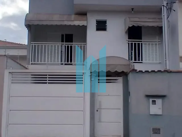 Casa 3 quartos e 4 banheiros, à venda, no bairro Estância Poços de Caldas em Poços de Caldas