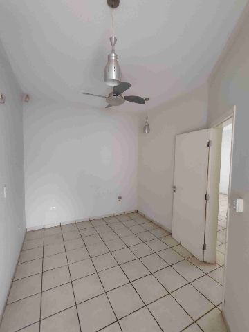 Casa 3 quartos e 5 banheiros, à venda, no bairro Centro em Fernandópolis