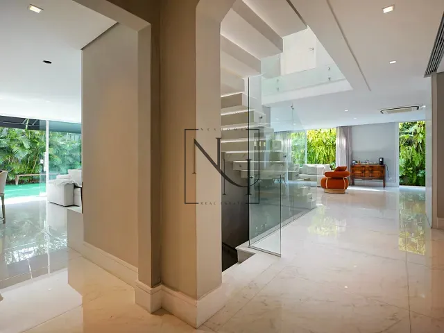 Casa com 600m² 3 quartos e 6 banheiros, à venda ou para alugar, no bairro Chácara Santo Antônio (Zona Sul) em São Paulo
