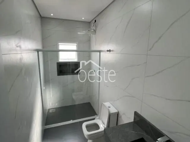 Casa com 275m² 3 quartos e 2 banheiros, à venda, no bairro Jardim Souza Queiroz em Santa Bárbara D'Oeste