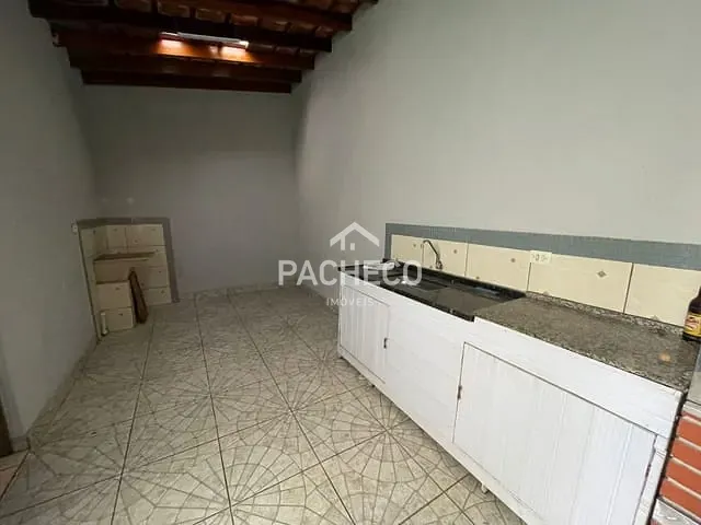 Casa com 150m² 3 quartos e 1 banheiro, à venda, no bairro Parque Nova Carioba em Americana