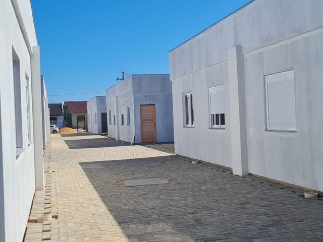 Casa com 45m² 2 quartos e 1 banheiro, à venda, no bairro Florida em Guaíba