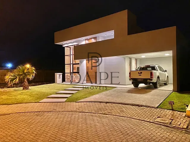 Casa com 350m² 4 quartos e 4 banheiros, à venda, no bairro Araça em Capão da Canoa