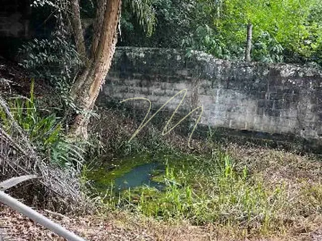 Casa com 3700m² 4 quartos e 3 banheiros, à venda, no bairro centro  em Una