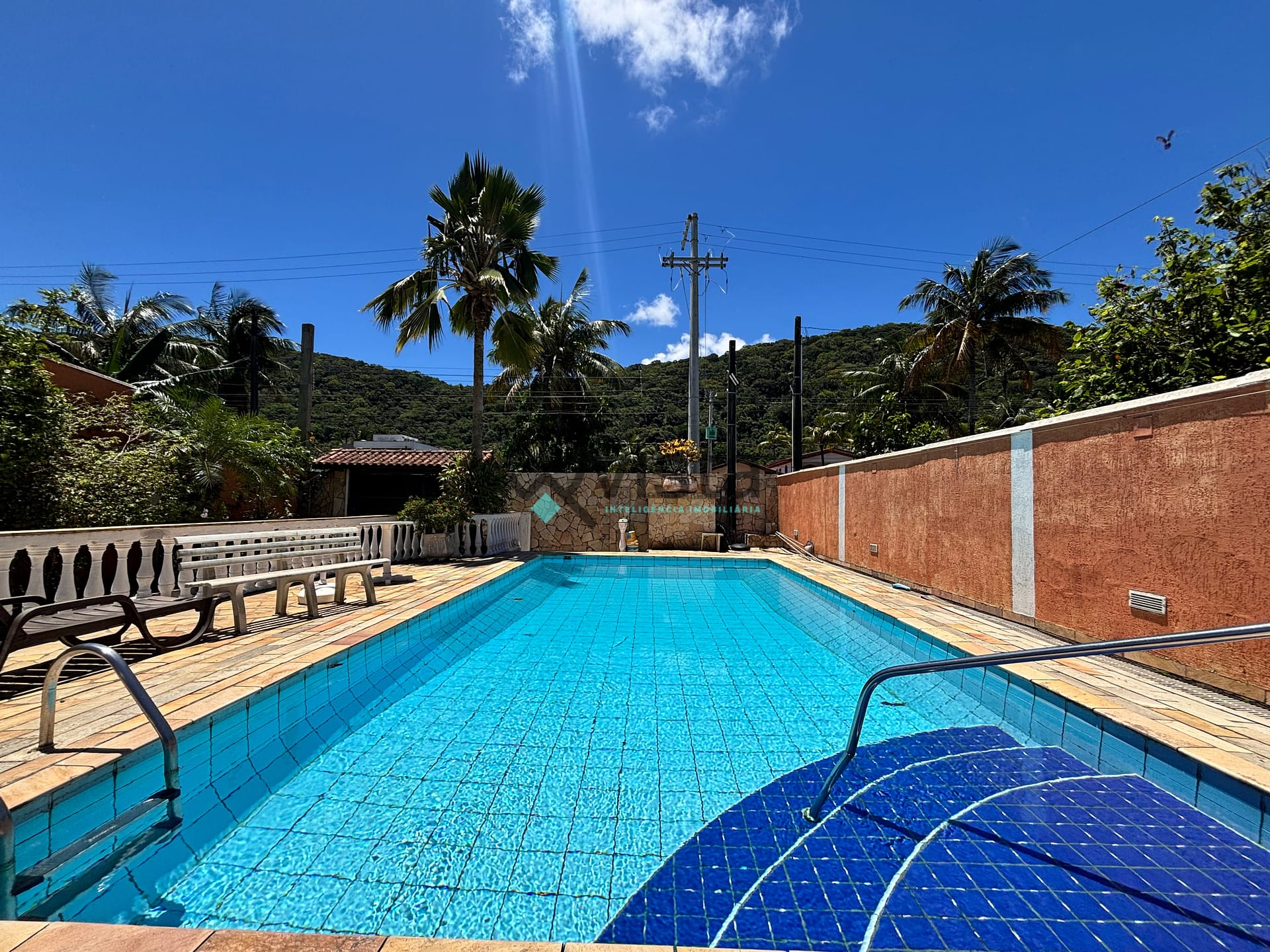 Casa, 4 quartos, 140 m² - Foto 1