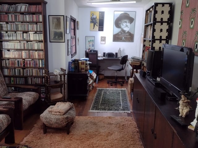 Casa com 2000m² 3 quartos e 1 banheiro, à venda, no bairro Cremerie em Petrópolis