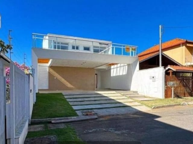 Casa com 350m², à venda, no bairro São Pedro em Juiz de Fora
