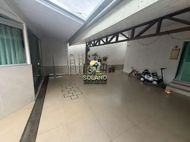Casa com 155m² 2 quartos e 2 banheiros, à venda, no bairro Residencial Center Ville em Goiânia
