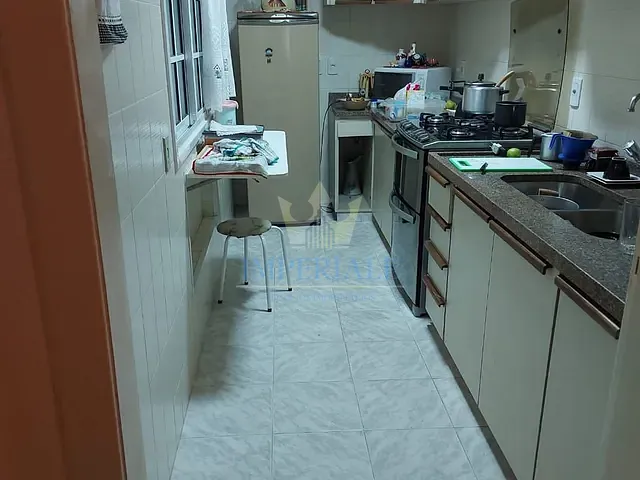 Casa com 462m² 2 quartos e 2 banheiros, à venda, no bairro Orfãs em Ponta Grossa