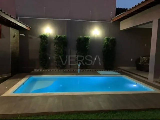 Casa com 250m² 2 quartos e 3 banheiros, à venda, no bairro Parque Flórida em Rio Claro