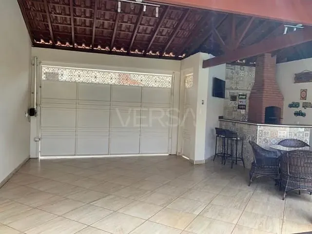 Casa com 250m² 2 quartos e 3 banheiros, à venda, no bairro Parque Flórida em Rio Claro