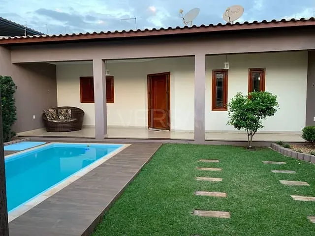Casa com 250m² 2 quartos e 3 banheiros, à venda, no bairro Parque Flórida em Rio Claro