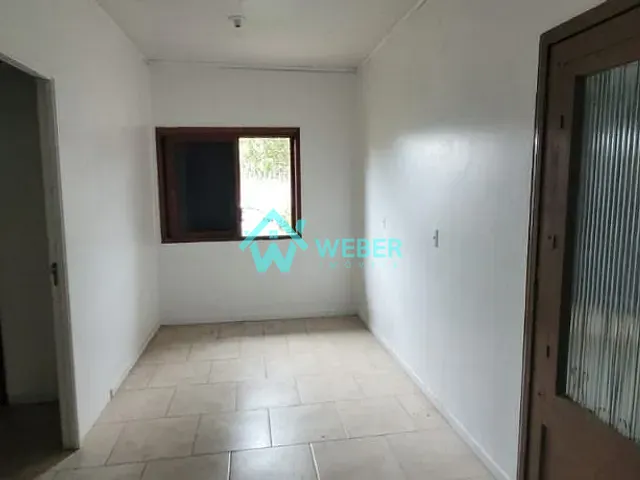Casa com 243m² 3 quartos e 2 banheiros, para alugar, no bairro Rincão em Novo Hamburgo