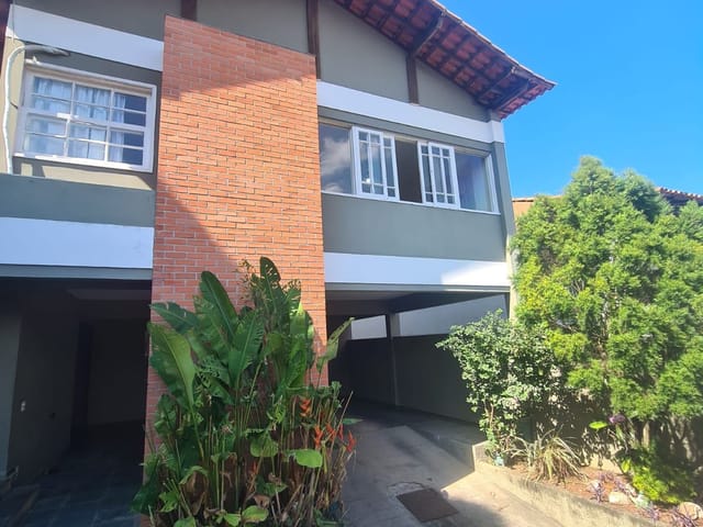 Casa com 264m² 4 quartos e 3 banheiros, para alugar, no bairro Freguesia (Jacarepaguá) em Rio de Janeiro