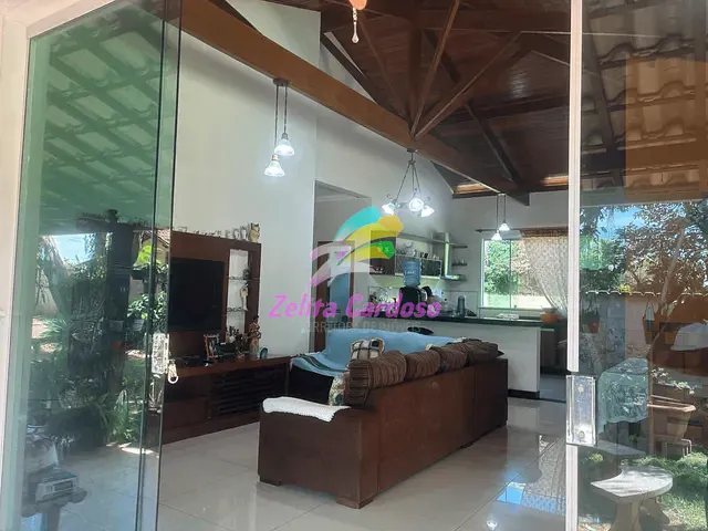 Casa com 3000m² 4 quartos e 4 banheiros, à venda, no bairro Condomínio Vale do Ouro em Ribeirão das Neves