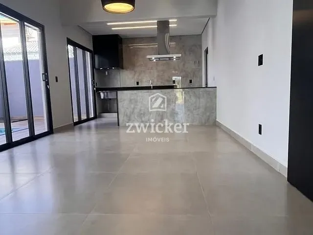 Casa com 205m² 3 quartos e 2 banheiros, à venda, no bairro Jardim Colonial em Bauru