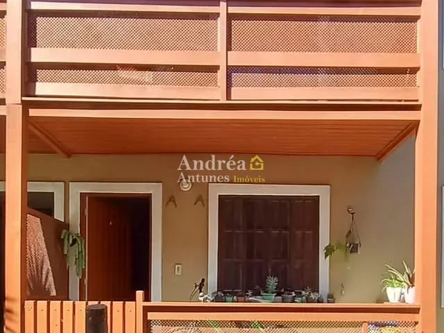 Casa com 60m² 2 quartos e 2 banheiros, à venda, no bairro Praia do Siqueira em Cabo Frio