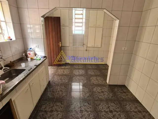 Casa com 450m² 3 quartos e 2 banheiros, à venda, no bairro Vila Doutor Eiras em São Paulo