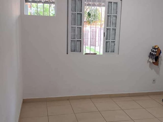 Casa com 360m² 1 quarto e 1 banheiro, à venda, no bairro Jardim Miramar em Rio das Ostras