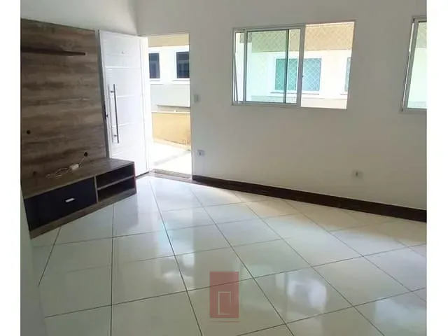 Casa com 120m² 3 quartos e 2 banheiros, à venda, no bairro Vila Mazzei em São Paulo