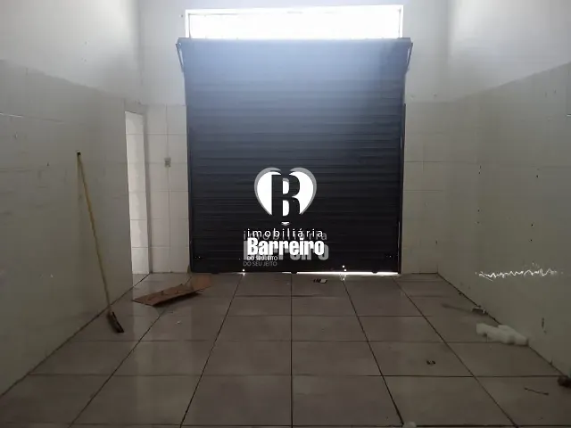 Casa 5 quartos e 3 banheiros, à venda, no bairro Lindéia (Barreiro) em Belo Horizonte