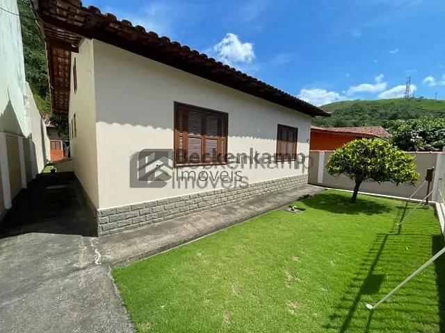 Casa com 180m² 2 quartos e 2 banheiros, à venda, no bairro São João Batista em Volta Redonda
