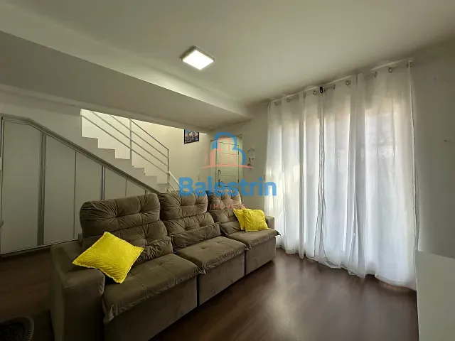 Casa 2 quartos e 2 banheiros, à venda, no bairro Portal em Fraiburgo