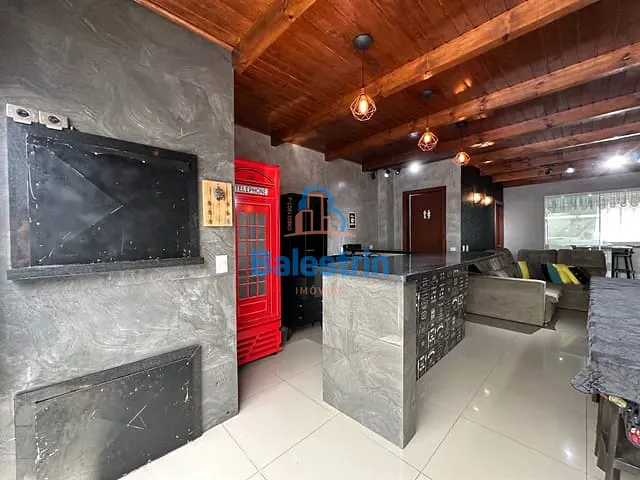Casa 2 quartos e 2 banheiros, à venda, no bairro Portal em Fraiburgo