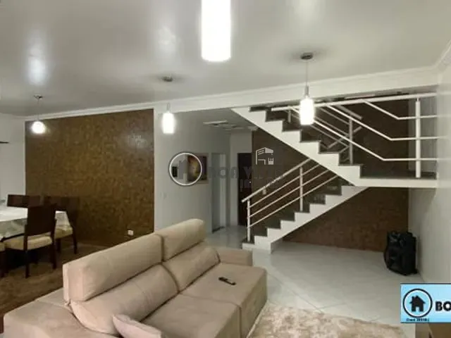 Sobrado com 270m² 4 quartos e 2 banheiros, à venda, no bairro Jardim Modelo em Suzano