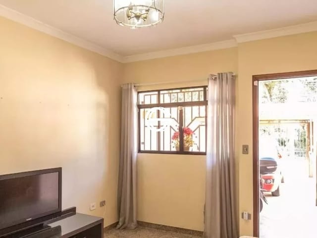 Casa 3 quartos e 3 banheiros, à venda, no bairro Vila Guilhermina em São Paulo