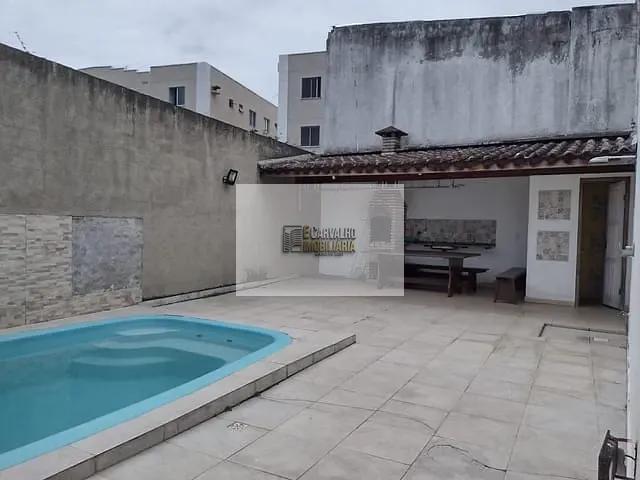 Casa 2 quartos e 2 banheiros, à venda, no bairro São Francisco em Ilhéus