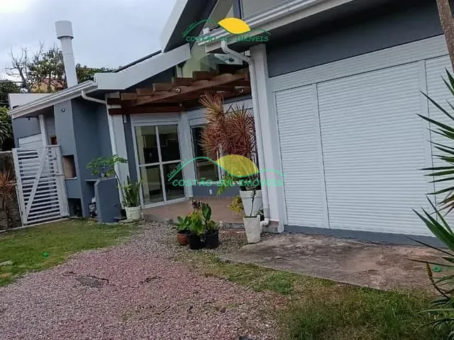 Casa com 324m² 3 quartos e 2 banheiros, à venda, no bairro Morro das Pedras em Florianópolis