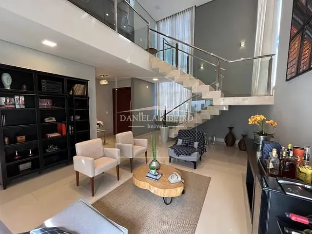 Casa com 411m² 4 quartos e 5 banheiros, à venda, no bairro Vivendas do Arvoredo em Londrina
